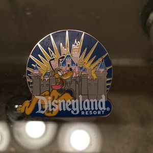 Disneyland Pluto Pin